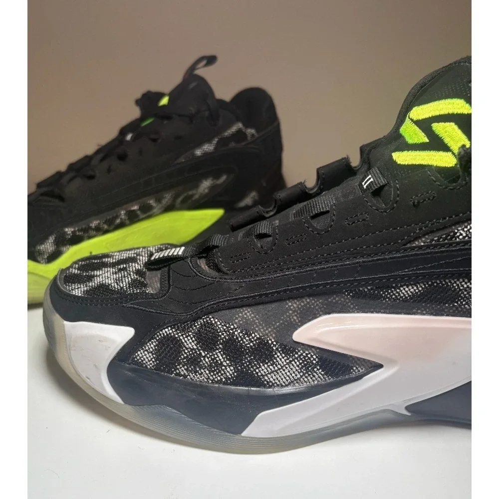 Jordan Luka 2 Black Volt Basketball Shoes DX8733-017 Men's Size 10.5